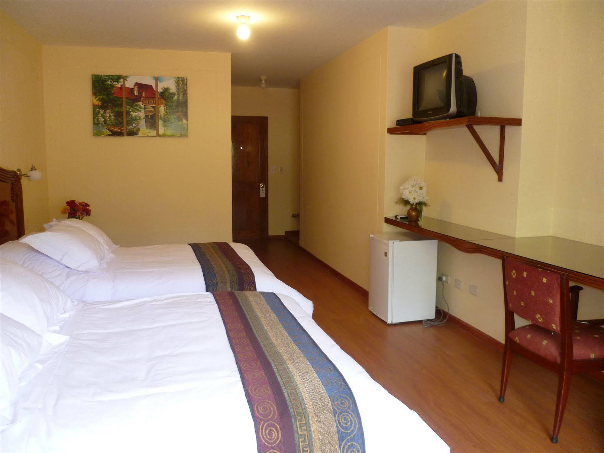 Hotel Agustos 3*